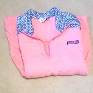 Vineyard Vines sweatshirt